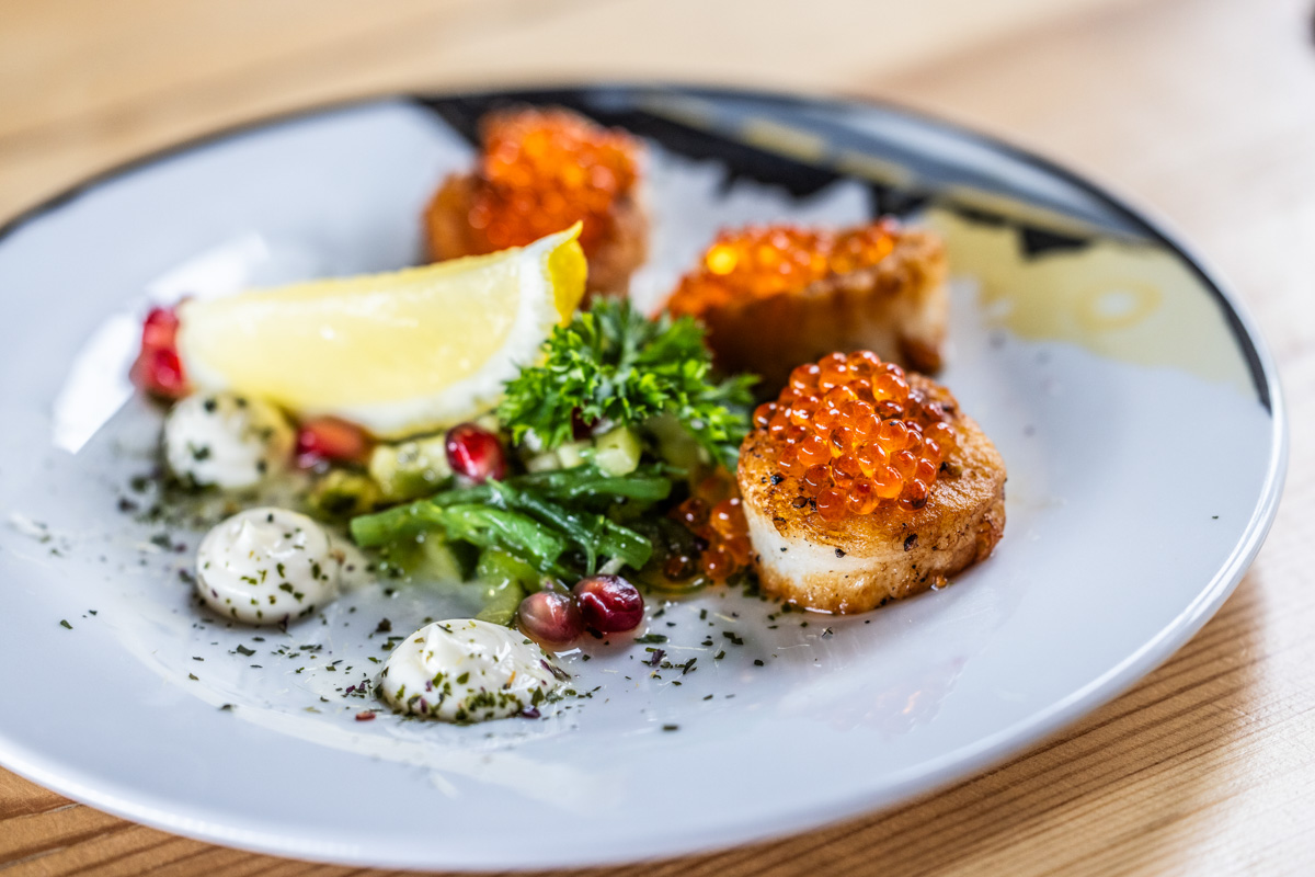 Taste of Reine Lofoten – beautifully plated dish from Gammelbua Restaurant.